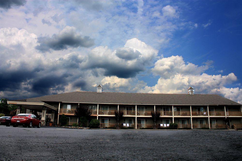 Hampton Falls Inn Ngoại thất bức ảnh