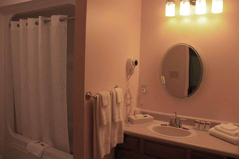 Hampton Falls Inn Ngoại thất bức ảnh
