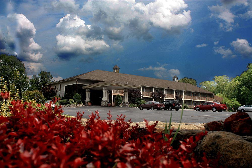 Hampton Falls Inn Ngoại thất bức ảnh