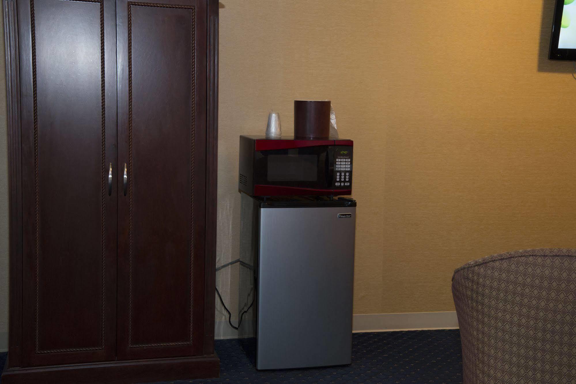 Hampton Falls Inn Ngoại thất bức ảnh