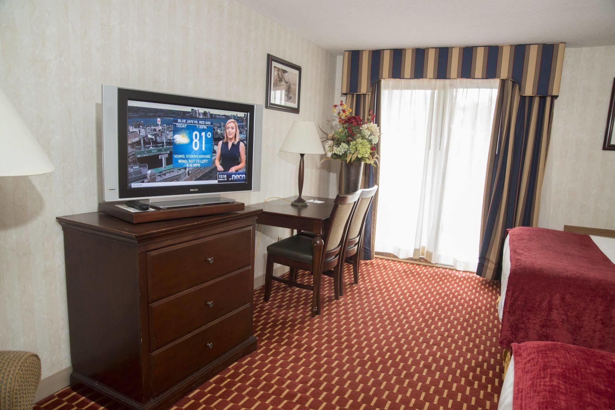 Hampton Falls Inn Ngoại thất bức ảnh