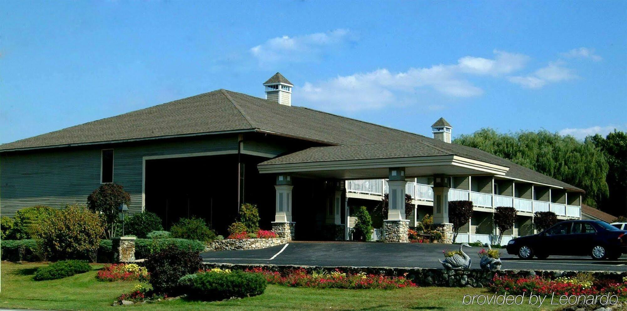 Hampton Falls Inn Ngoại thất bức ảnh